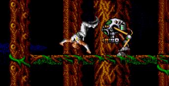 Strider Returns: Journey from Darkness Genesis Screenshot