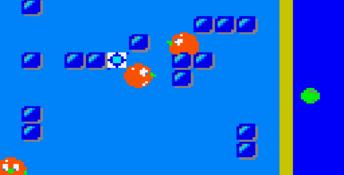 Pengo (1990) GameGear Screenshot